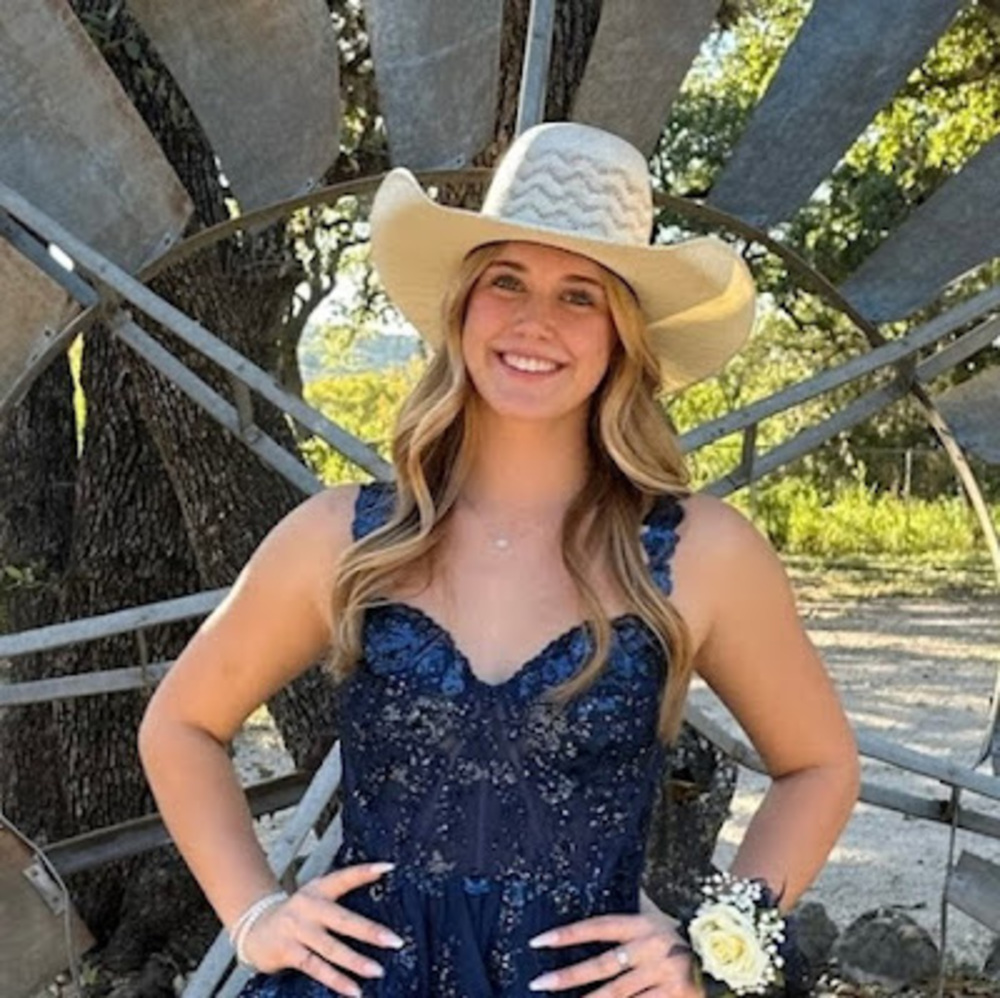 Meet your Posher, Peyton.pierson